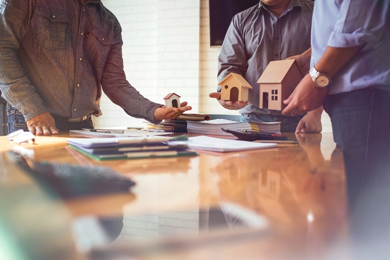 ekonomi properti 2025